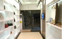 高級皮具護理店裝修